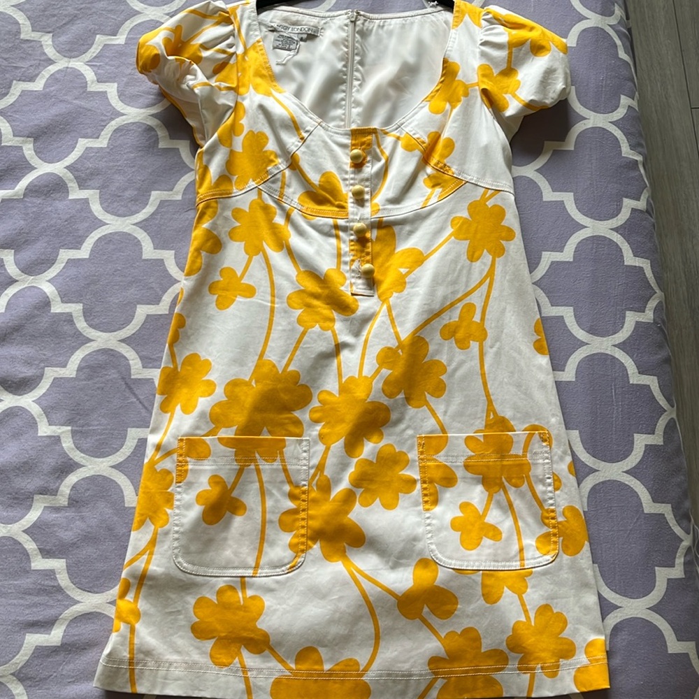 Maggy London Gold Flower Dress